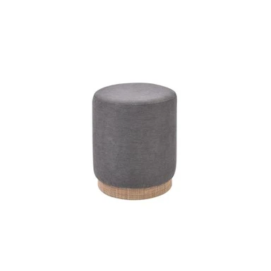 Yfirfylltur stóll með Ottoman